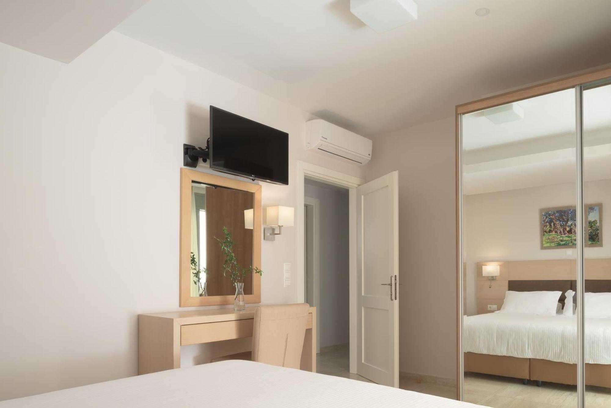 Eco Villa, A Perfect Escape Close To The Beach, By Thinkvilla Maroulás Esterno foto