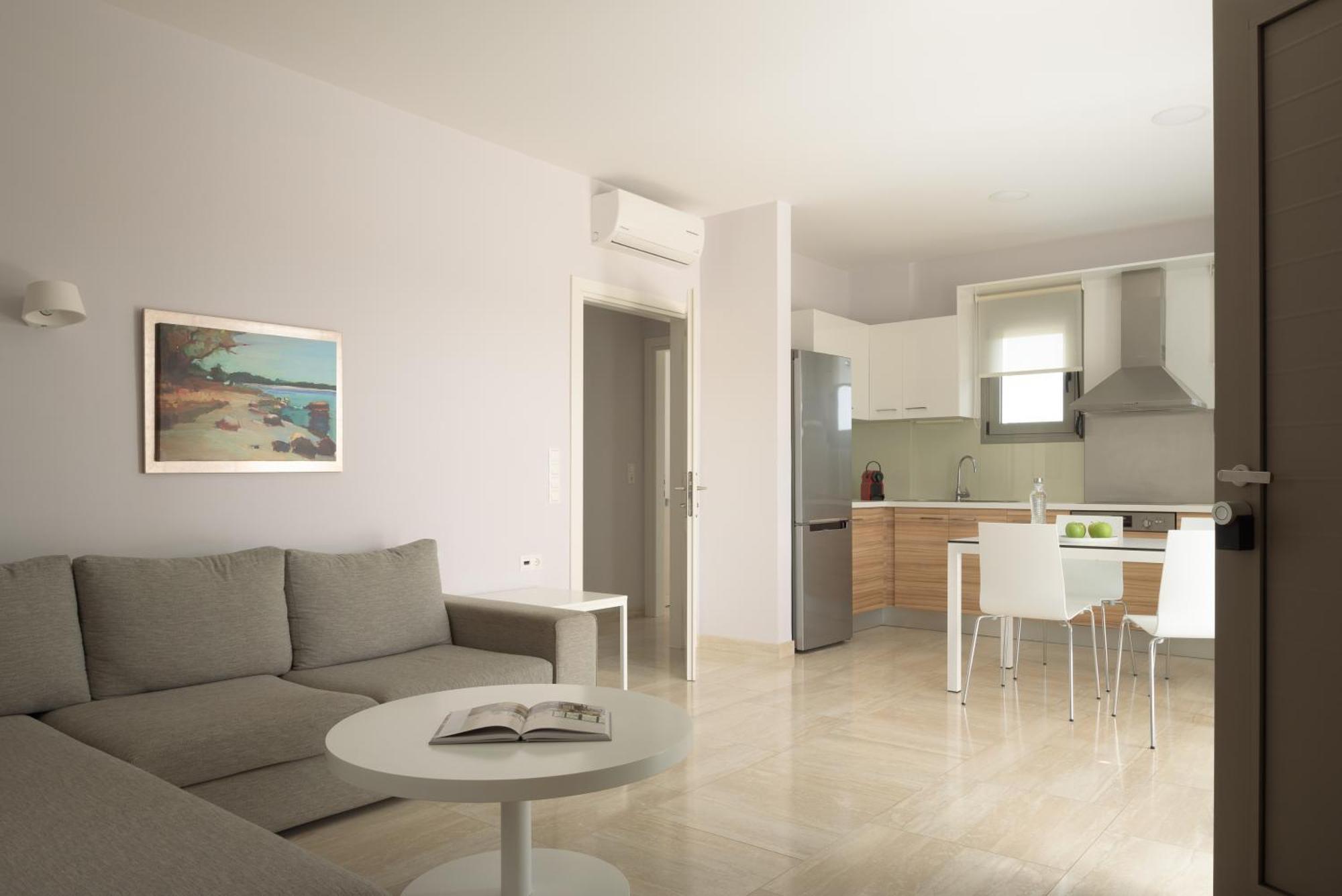 Eco Villa, A Perfect Escape Close To The Beach, By Thinkvilla Maroulás Esterno foto